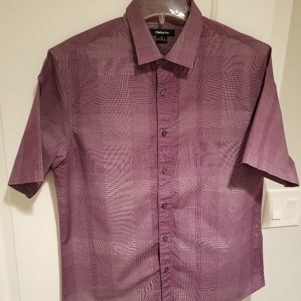 Clairborne short sleeve button down size Med